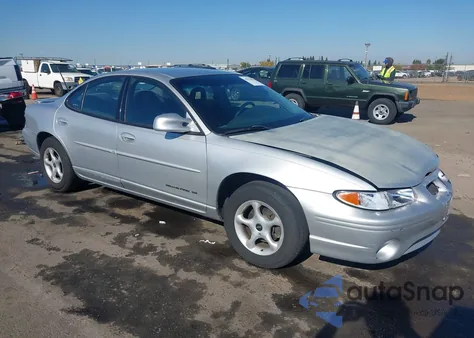 2002 Pontiac Grand Prix Se z USA, uszkodzony, nr VIN 1G2WK52J82F105381